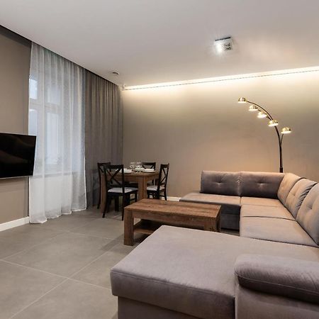 Apartament Platynowy - Centrum Gliwic Z Parkingiem Gliwice Exterior foto