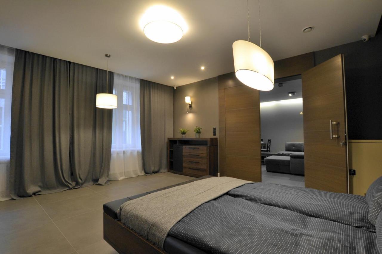 Apartament Platynowy - Centrum Gliwic Z Parkingiem Gliwice Exterior foto